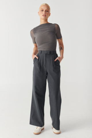RYLIE TAILORED PANT - CHARCOAL