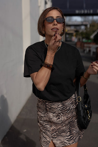 Miley Relaxed Tee - Black