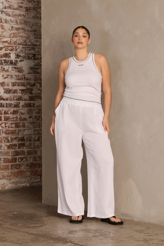 TEXTURED SUMMER PANT - WHITE