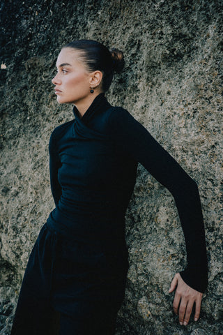 Jewel Longsleeve Top - Black