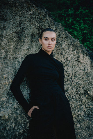Jewel Longsleeve Top - Black