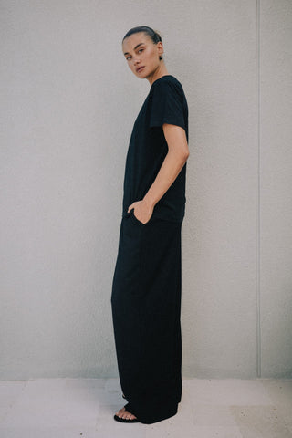 Miley Relaxed Tee - Black