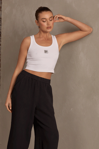 RAEF CROPPED LOGO TANK - WHITE