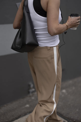 Addison Trouser - Camel/White