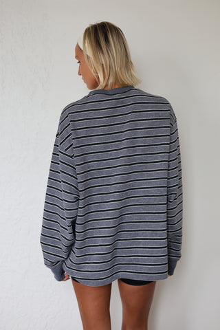 Frankie Crew Neck Fleece - Charcoal / Black Stripe